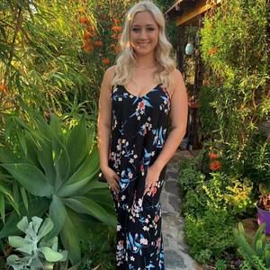 Meet your Posher, Brooke